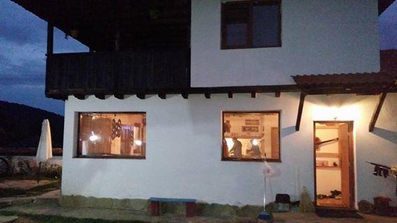 Guest House Yana Tŭrkasheni Exteriör bild